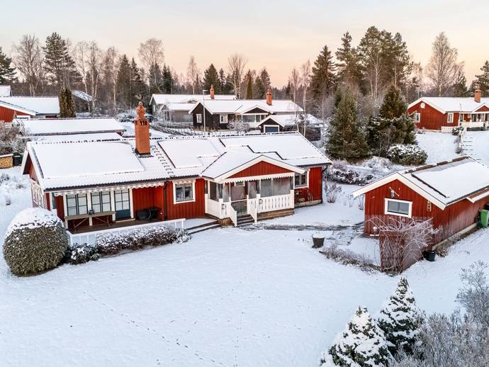 4 rok · 105 m² · Knutesvägen 6