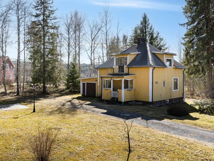 3 rok · 90 m² · Fröstland 221