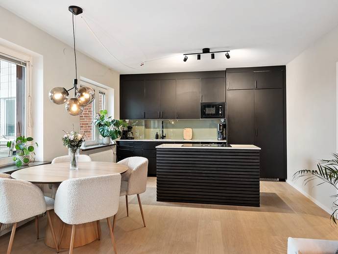 3 rok · 76 m² · Västra Köpmansgatan 15