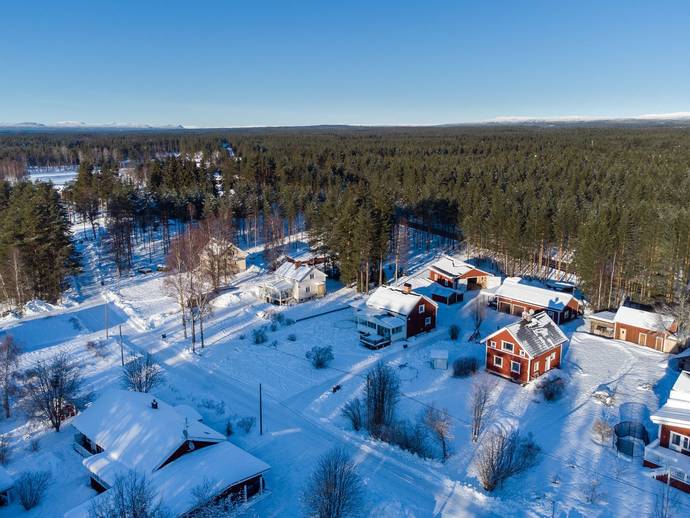 4 rok · 90 m² · Forsbyvägen 8