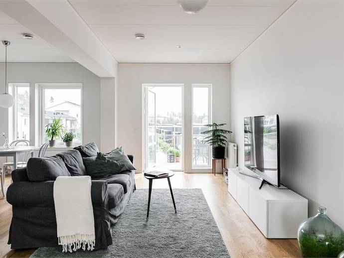 3 rok · 83 m² · Rundquists väg 28