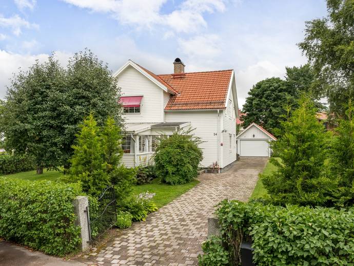 6 rok · 124 m² · Långgatan 54