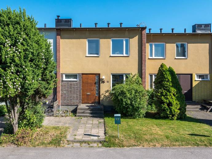 5 rok · 98 m² · Snickaregatan 35