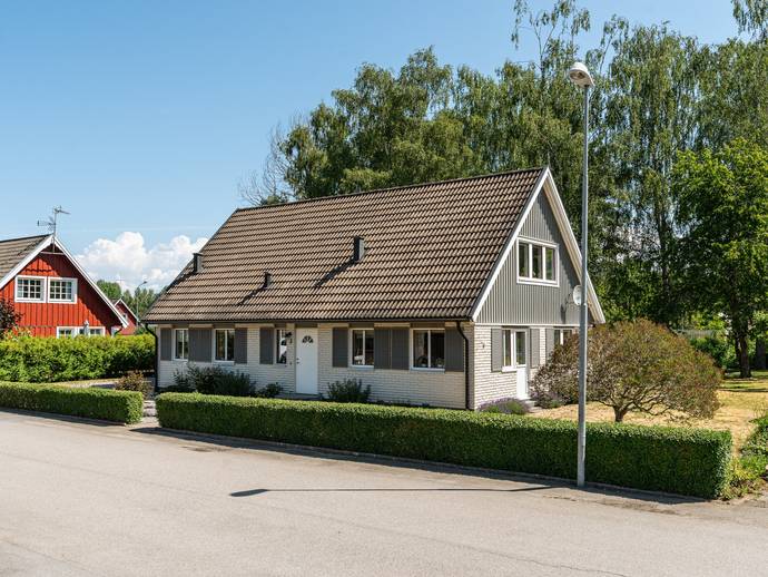 6 rok · 167 m² · Syrenvägen 3