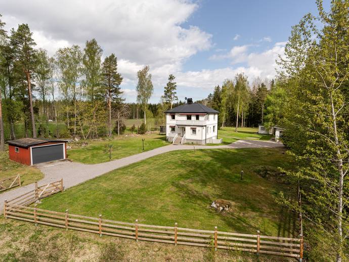4 rok · 150 m² · Slada 301