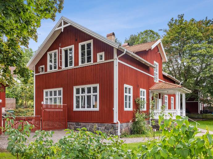 7 rok · 226 m² · Volrath Bergs väg 12