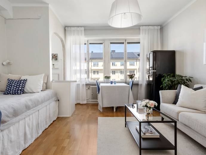 1 rok · 24 m² · Strindbergsgatan 50, 6tr