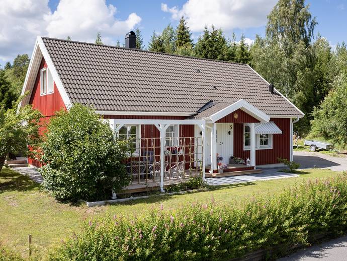 6 rok · 101 m² · Asplundsvägen 5