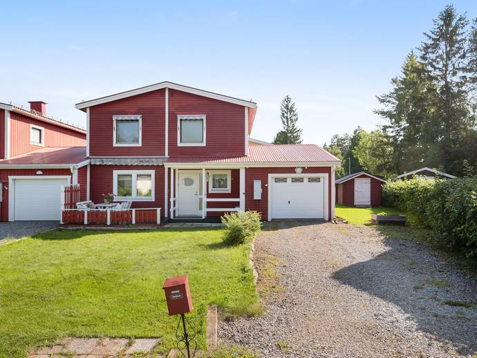 5 rok · 135 m² · Elevvägen 27