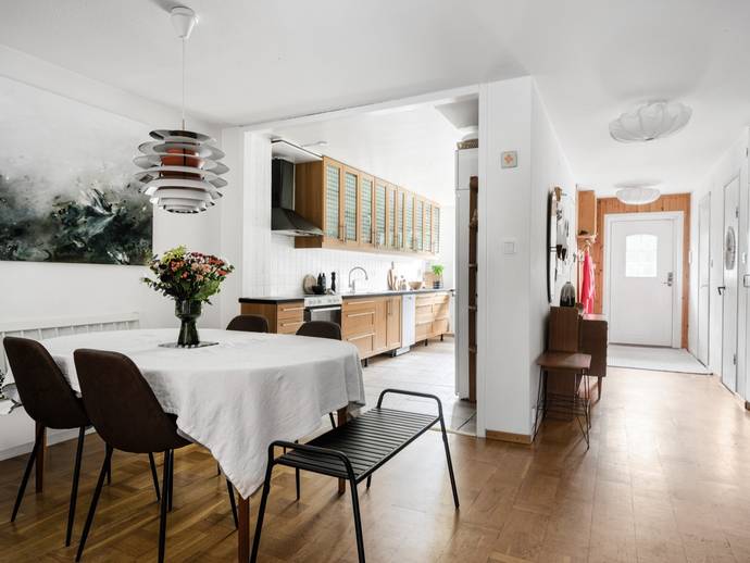 5 rok · 120 m² · Hörntorpsvägen 1E