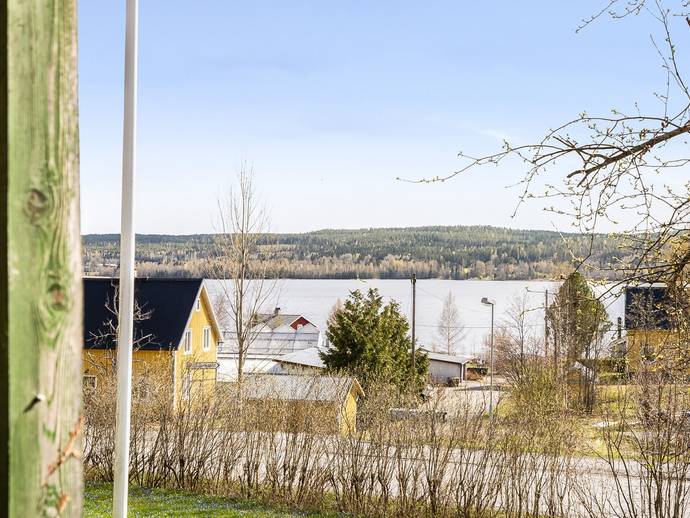 3 rok · 83 m² · Ulvviksvägen 25