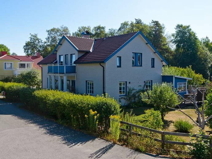 7 rok · 219 m² · Stubbarpsvägen 12