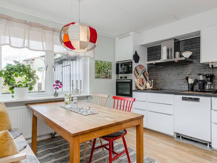 4 rok · 112 m² · Kragstalundsvägen 71
