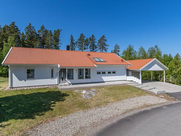 4 rok · 130 m² · Granviksslingan 7