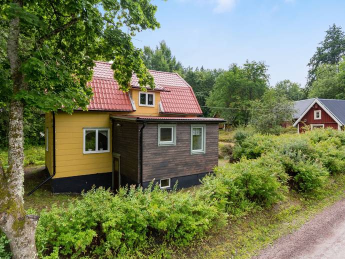 3 rok · 90 m² · Hättorp 221