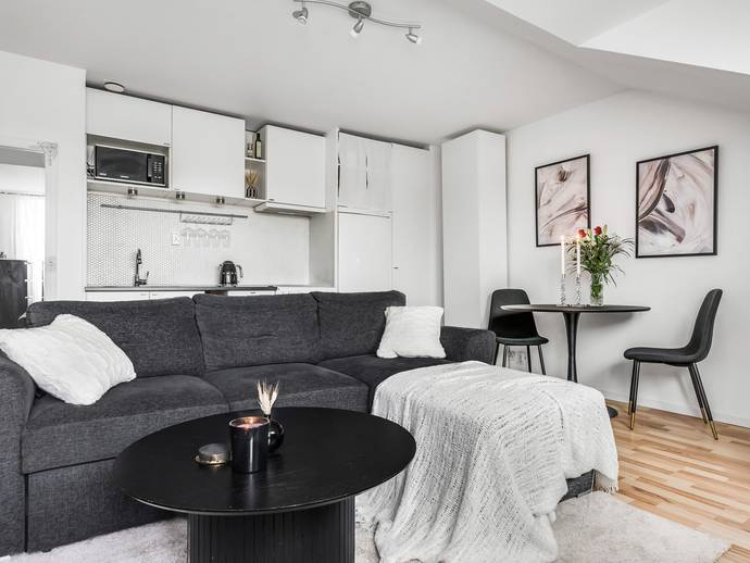 1 rok · 28,4 m² · Hermelinsgatan 28A