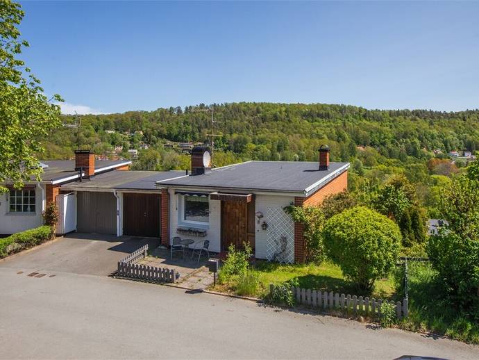 4 rok · 107 m² · Herrgårdsvägen 8