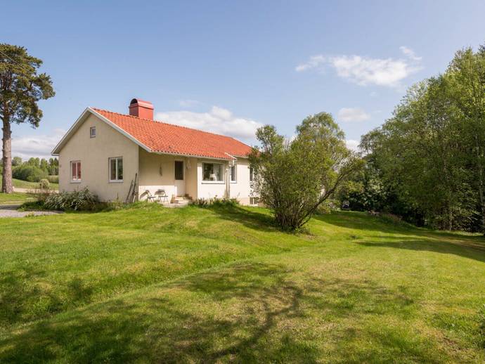 7 rok · 153 m² · Haffsta 202