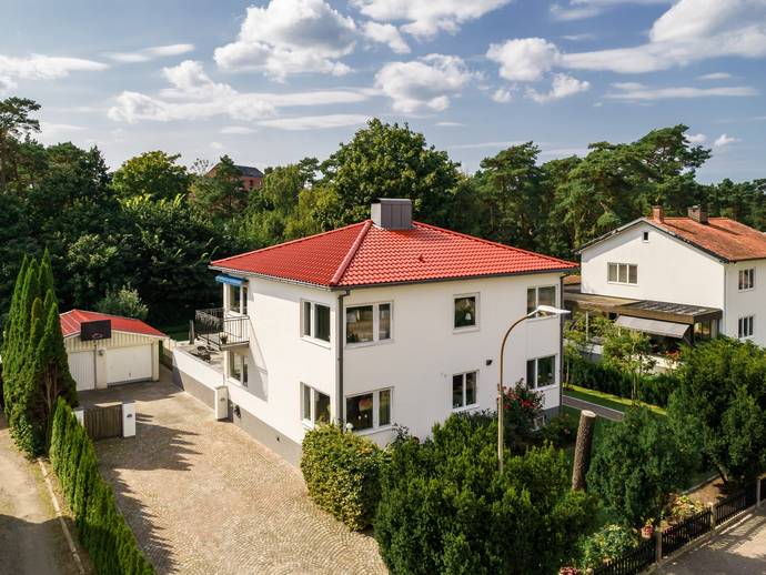 7 rok · 226 m² · Havsbadsvägen 5