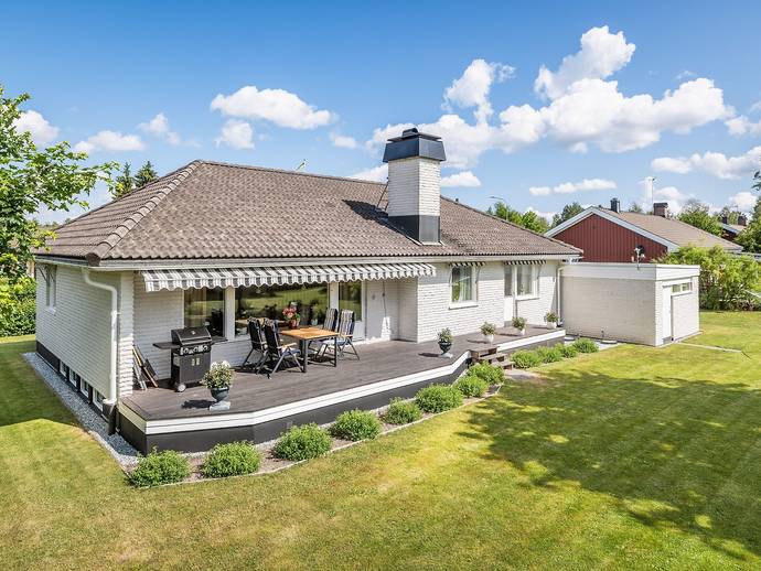 121 m² · Borgvägen 14