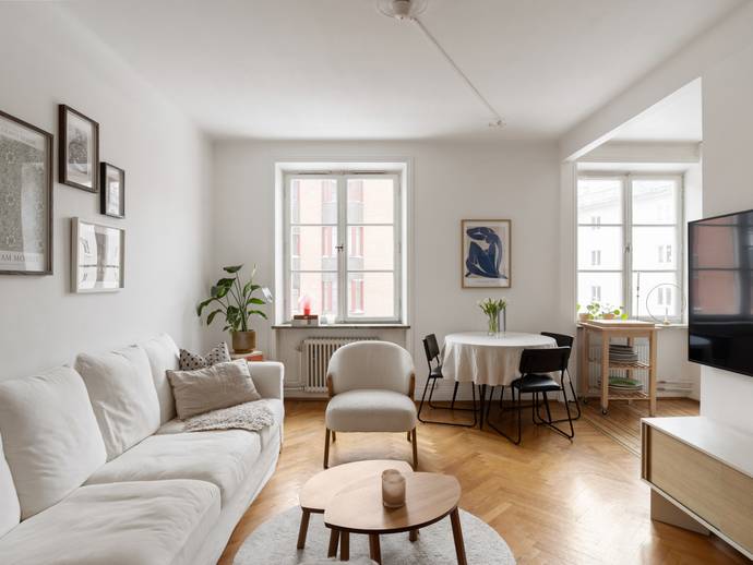 1,5 rok · 41,8 m² · Erstagatan 23