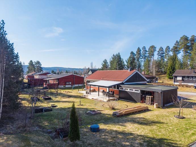 4 rok · 103 m² · Björkvägen 8