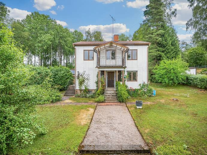 5 rok · 135 m² · Gamla landsvägen 101