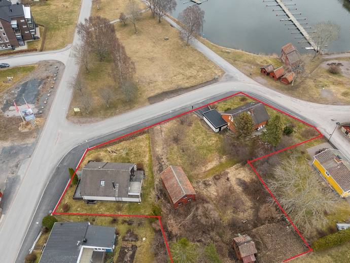 Stångörsgatan 26, Strandvägen 11 och Strandvägen 9