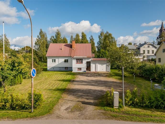 6 rok · 163 m² · Sjöängsvägen 23