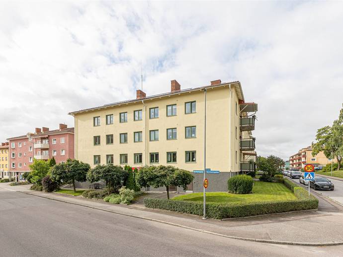1 rok · 37 m² · Barnhemsgatan 11