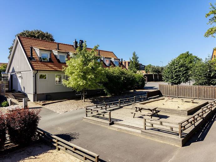 5 rok · 102 m² · Mosslelundsgränd 32