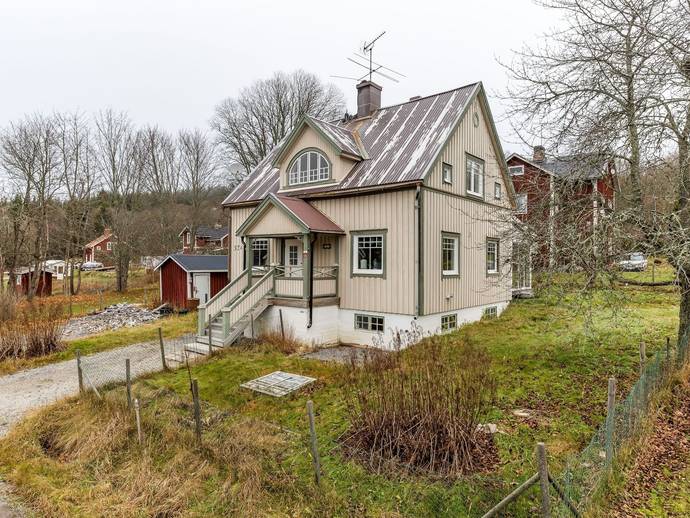 4 rok · 112 m² · Borrarevägen 32A