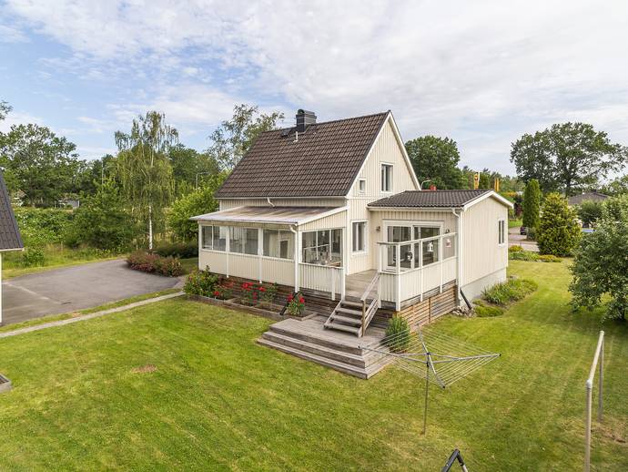 3 rok · 92 m² · Vändstigen 2