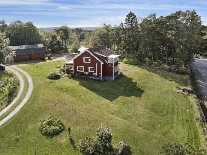 110 m² · Hultasjövägen 200