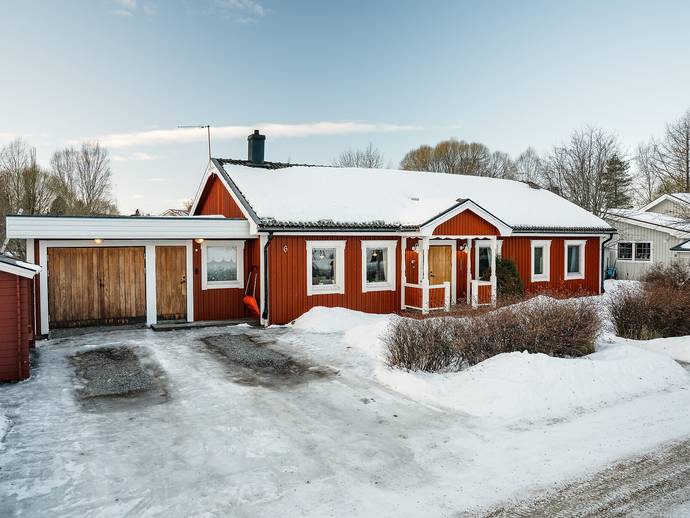 4 rok · 107 m² · Ladugatan 6