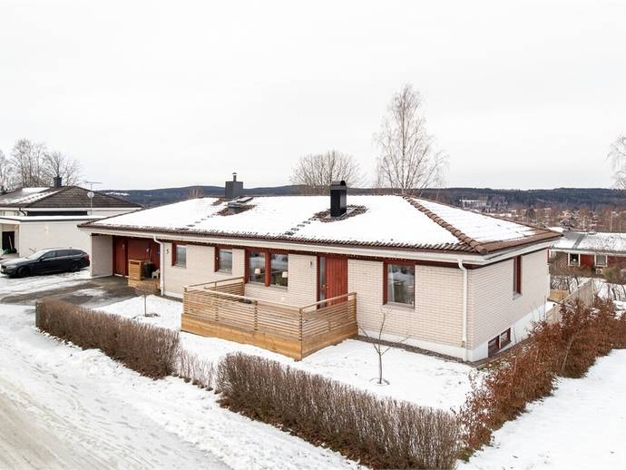 7 rok · 214 m² · Lavendelstigen 5