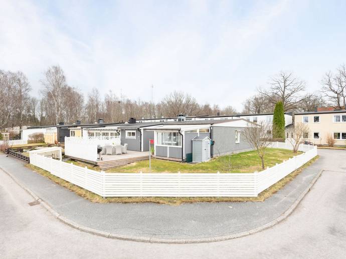 5 rok · 104 m² · Loka gränd 1