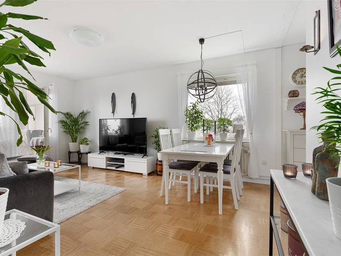 4 rok · 89 m² · Aprikosgatan 27