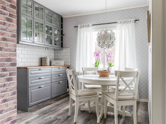 5 rok · 108 m² · Villagatan 9