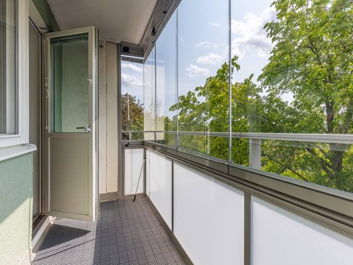 3 rok · 77 m² · Sandfjärdsgatan 124, 3 trappor