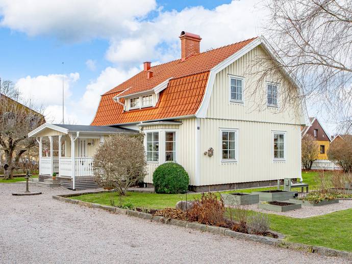 5 rok · 110 m² · Johans väg 2