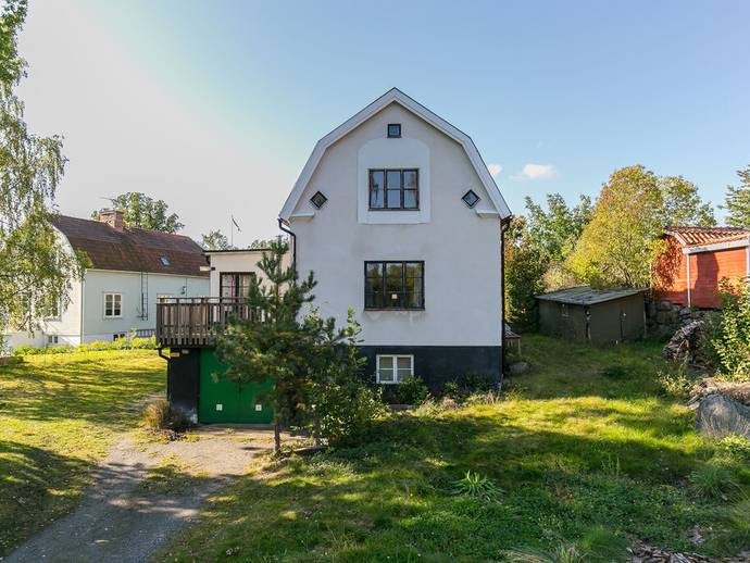6 rok · 138 m² · Fågelbovägen 13