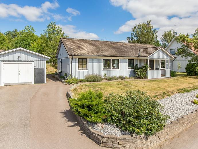 5 rok · 154 m² · Kaprifolgränd 8