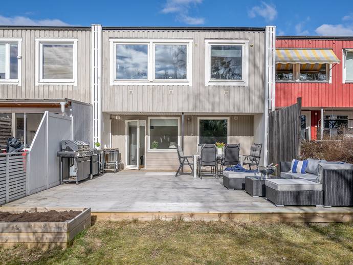 4 rok · 108 m² · Björnmossegången 113