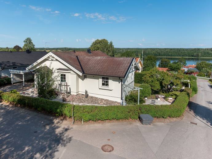 7 rok · 176 m² · Granlundstigen 3