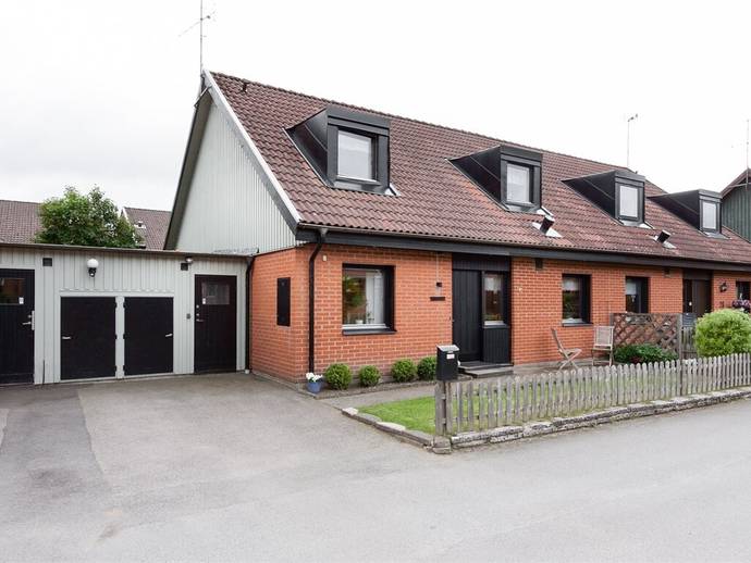 6 rok · 145 m² · Gräsvägen 26
