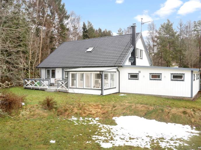 7 rok · 176 m² · Bråland 23