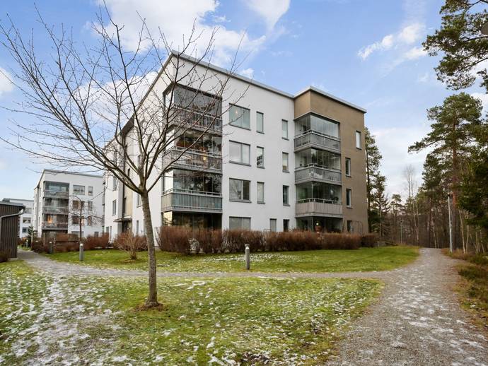 4,5 rok · 93 m² · Lövskogsvägen 9