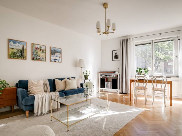 2 rok · 43 m² · Sveavägen 138