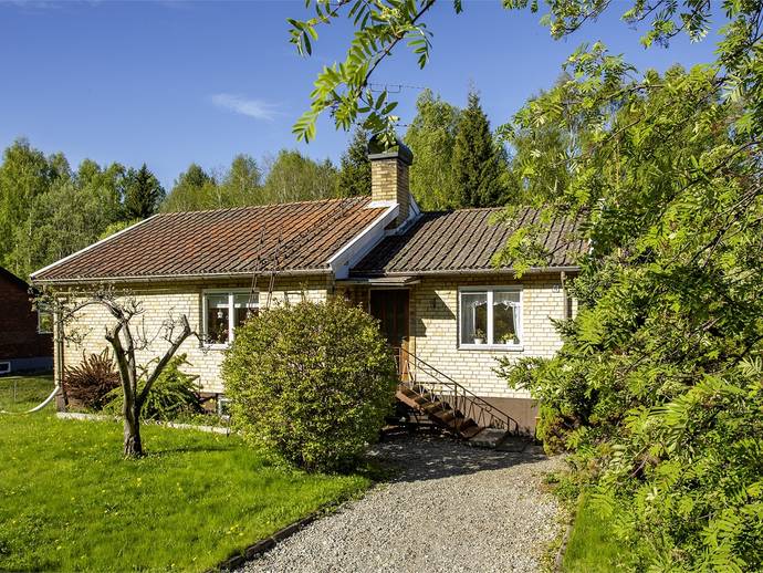 4 rok · 96 m² · Källvägen 4